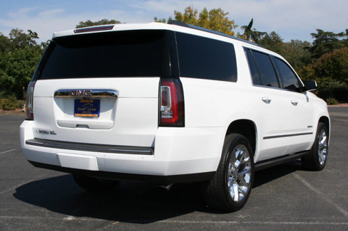 Used 2017 GMC Yukon XL Denali w/ Open Road Package image 5