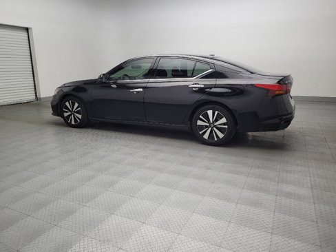 Used 2019 Nissan Altima 2.5 SL image 3
