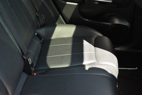 Used 2021 Mercedes-Benz GLA 250 4MATIC image 29