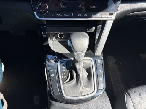 Certified 2021 Kia Seltos EX image 19