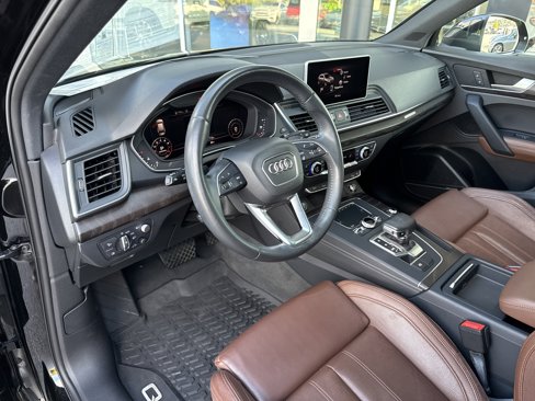 Used 2018 Audi Q5 Prestige w/ Prestige Package image 21
