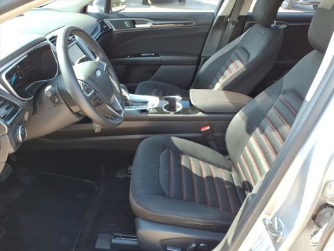 Used 2014 Ford Fusion SE image 18