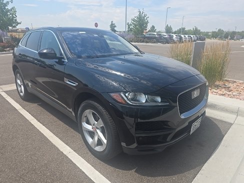 Used 2020 Jaguar F-PACE Premium image 2