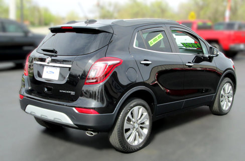 Used 2019 Buick Encore Preferred w/ Safety Package image 3