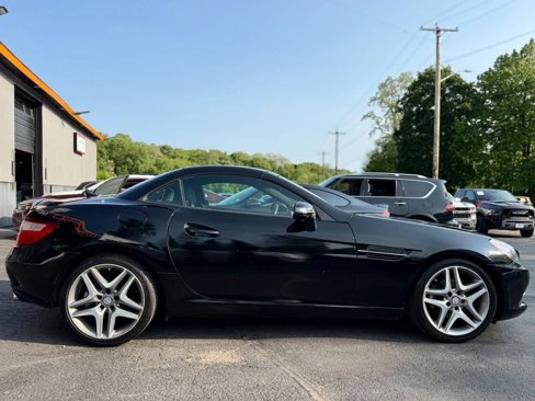 Used 2014 Mercedes-Benz SLK 250 image 7