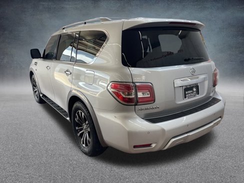 Used 2017 Nissan Armada Platinum image 32