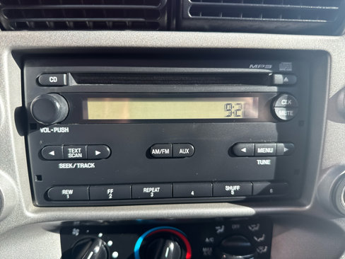 Used 2011 Ford Ranger XLT image 15