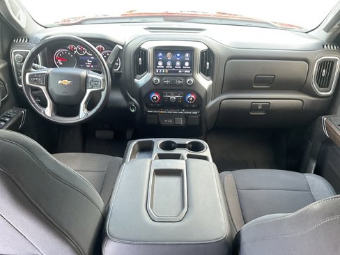 Used 2021 Chevrolet Silverado 1500 LT w/ Bed Protection Package image 12