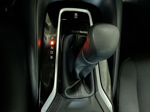Used 2024 Toyota Corolla LE image 19