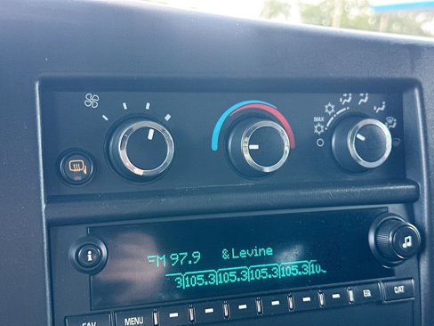 Used 2021 GMC Savana 2500 w/ Driver Convenience Package image 15