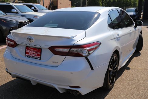 Used 2018 Toyota Camry XSE image 4