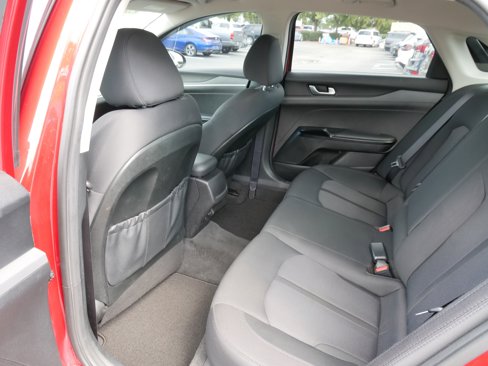 Used 2023 Kia K5 LXS image 15