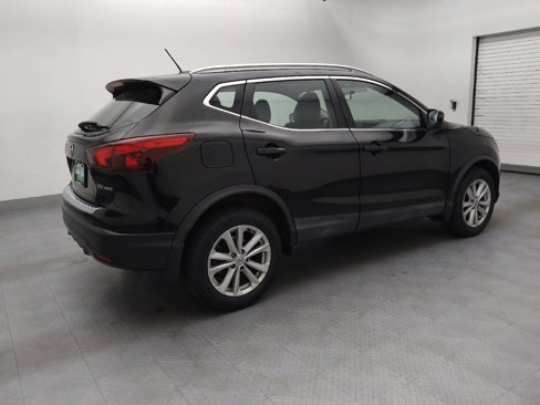 Used 2018 Nissan Rogue Sport SV image 10