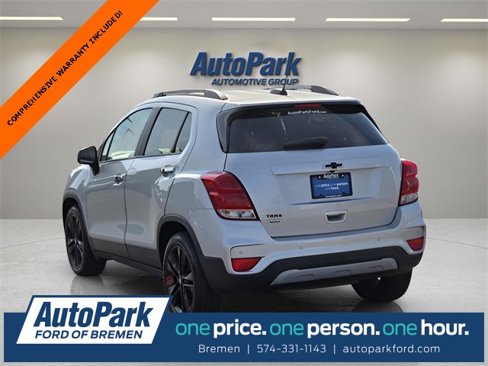 Used 2020 Chevrolet Trax LT w/ Redline Edition image 5
