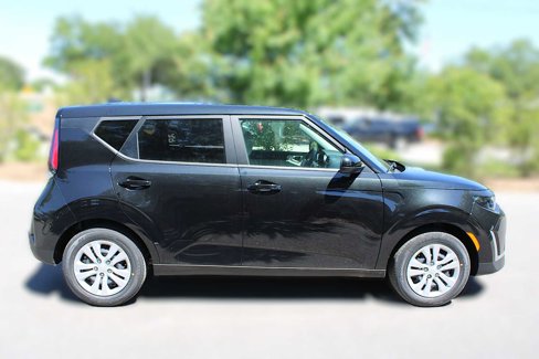 New 2025 Kia Soul LX image 5