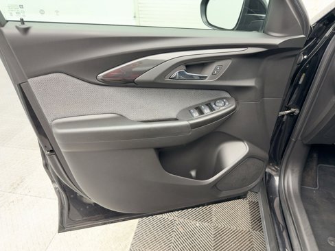Certified 2022 Chevrolet TrailBlazer LT w/ Convenience Package image 13