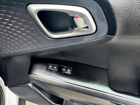 Used 2021 Kia Soul S image 25