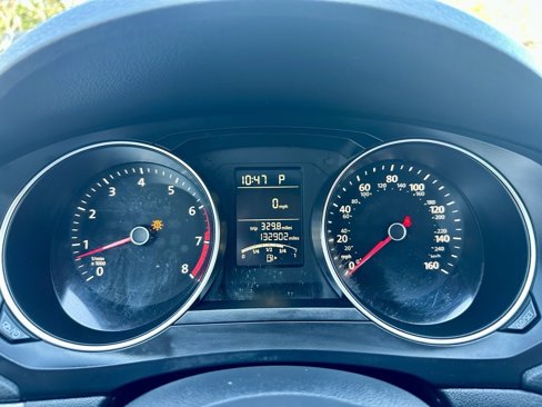 Used 2015 Volkswagen Jetta SE image 16