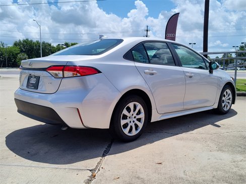 Used 2023 Toyota Corolla LE image 10