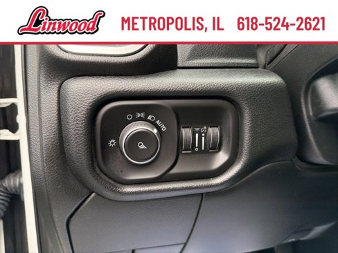 Used 2019 RAM 2500 Big Horn image 16