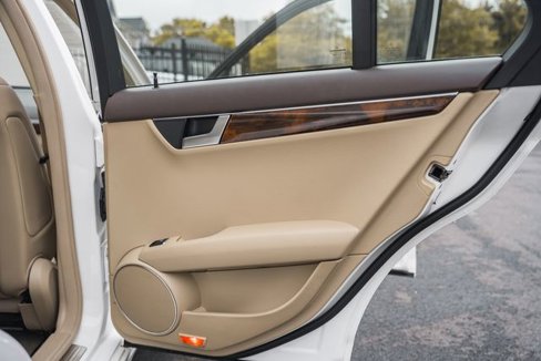 Used 2014 Mercedes-Benz C 300 4MATIC Sedan image 29