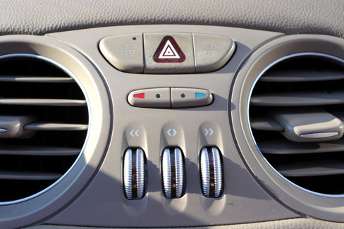 Used 2003 Mercedes-Benz SL 500 image 28