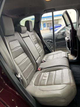 Used 2018 Honda CR-V Touring image 13