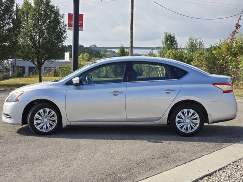 Used 2015 Nissan Sentra S image 17