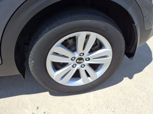 Used 2019 Kia Sportage LX image 22