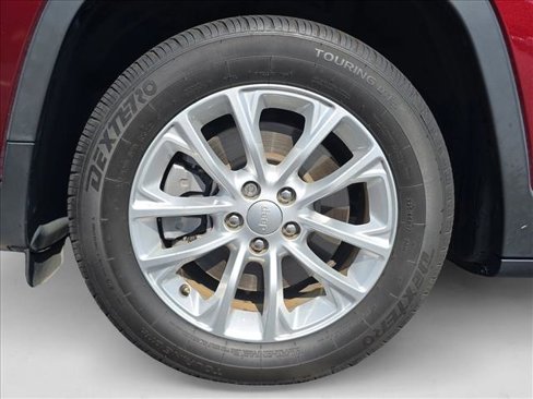 Used 2020 Jeep Cherokee Latitude image 24
