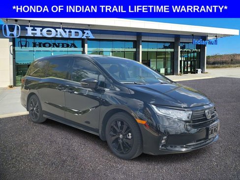 Certified 2024 Honda Odyssey Sport image 1