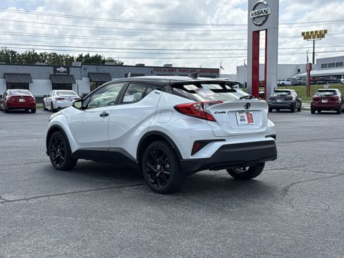 Used 2022 Toyota C-HR Nightshade image 3
