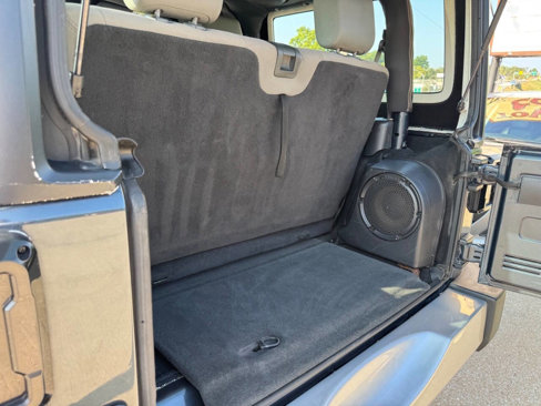 Used 2008 Jeep Wrangler Sahara w/ PWR Convenience Group image 14