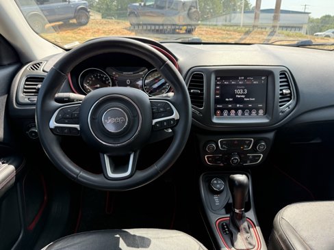 Used 2021 Jeep Compass Trailhawk image 10