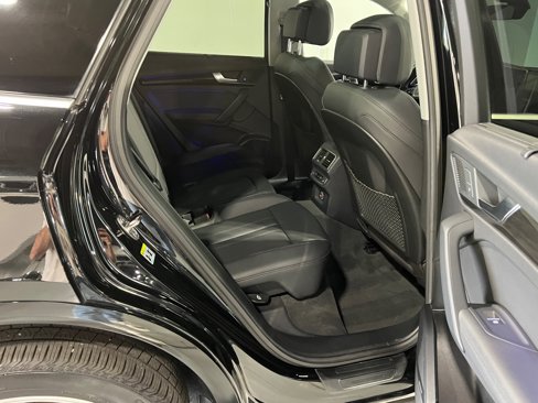 Used 2018 Audi Q5 Prestige w/ Prestige Package image 29