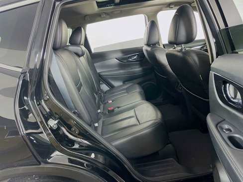 Used 2019 Nissan Rogue SL w/ Premium Package image 26