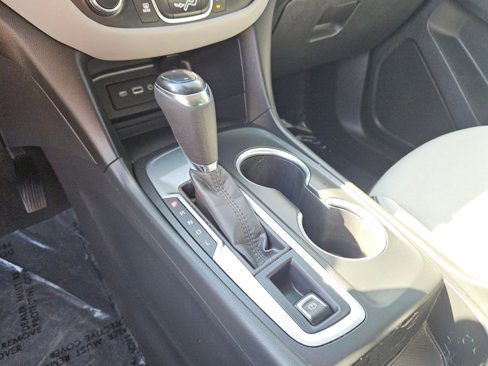 Used 2020 Chevrolet Equinox LS image 13
