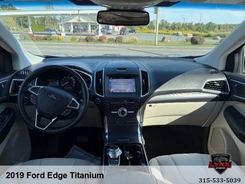Used 2019 Ford Edge Titanium w/ Equipment Group 301A image 9