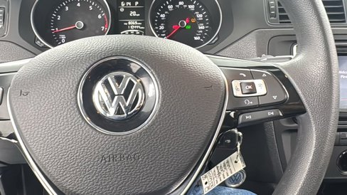 Used 2016 Volkswagen Jetta S image 21