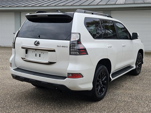 Used 2023 Lexus GX 460 image 7