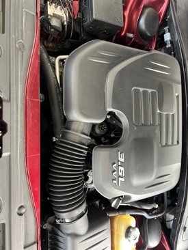 Used 2016 Chrysler 300 Limited image 7