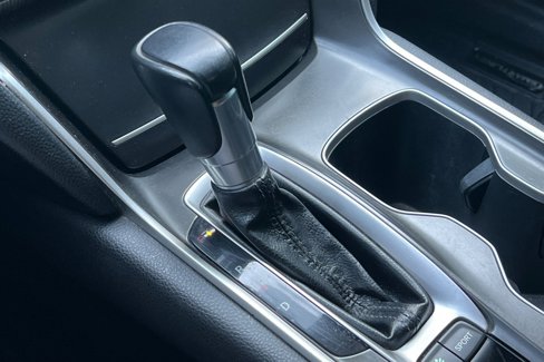 Used 2018 Honda Accord Sport image 33