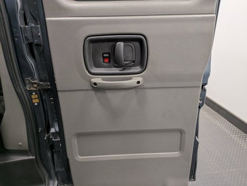 Used 2019 Chevrolet Express 3500 LS image 24