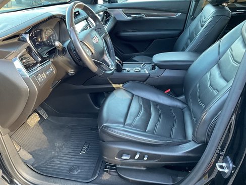 Used 2021 Cadillac XT6 Premium Luxury w/ Platinum Package image 25