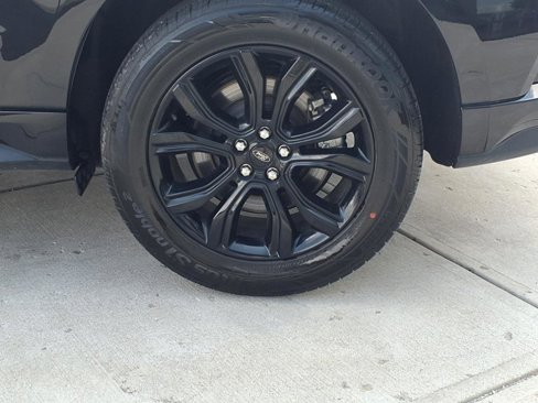 Used 2023 Ford Edge SE w/ Black Appearance Package image 26