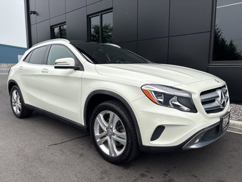 Used 2017 Mercedes-Benz GLA 250 4MATIC image 7