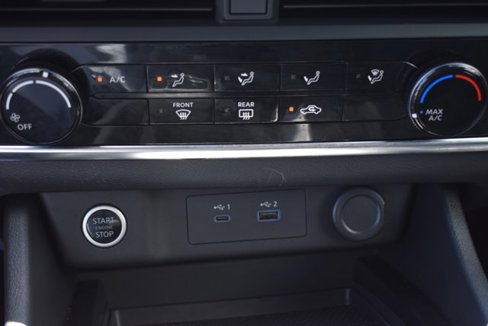 Used 2021 Nissan Rogue S image 24