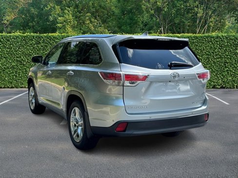 Used 2016 Toyota Highlander Limited image 4