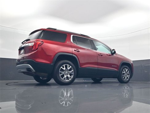 Used 2021 GMC Acadia SLT w/ Premium Package image 26