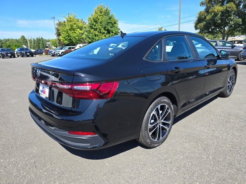New 2025 Volkswagen Jetta Sport image 4
